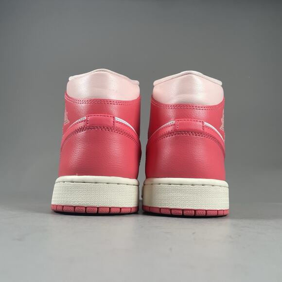 Womens 11.5 Mens 10 Nike Air Jordan 1 Mid Pink White Basketball Shoes BQ6472-186 - Picture 3 of 10